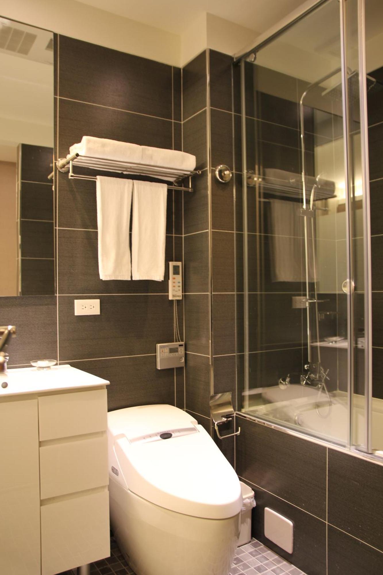 Twin Room,678518496:JPEG