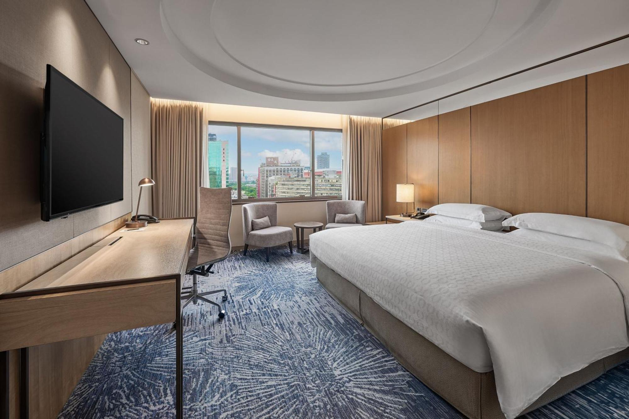 Executive Deluxe King Room Concierge Level,1618829990:JPEG