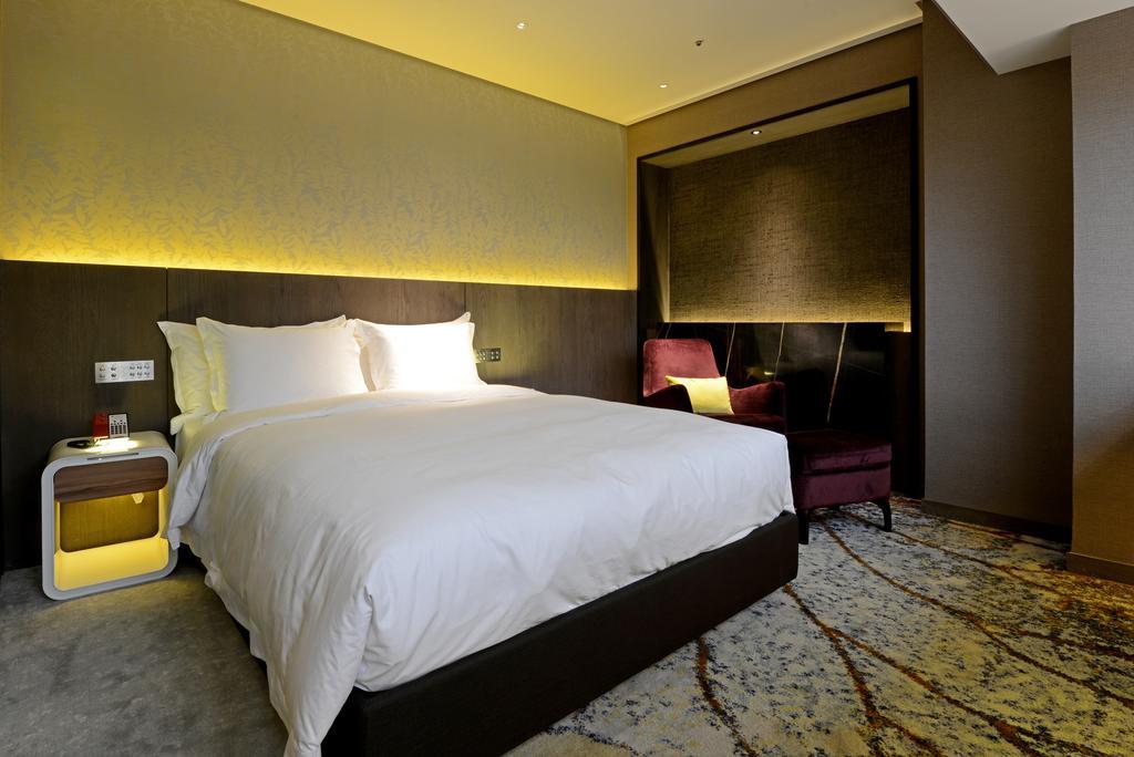 Deluxe Single Room,193339003:JPEG