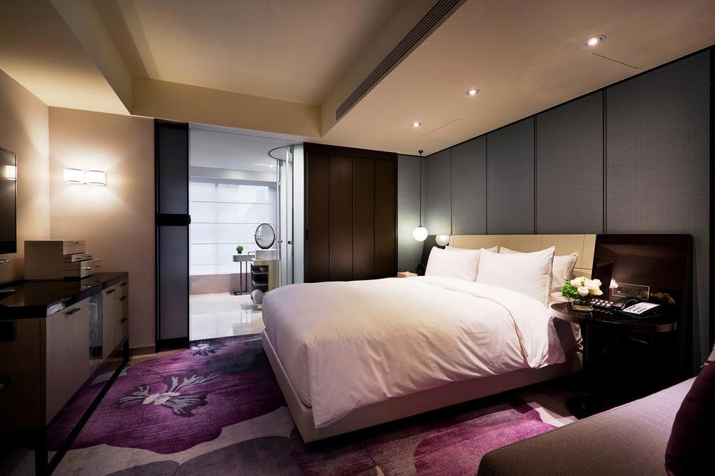 Beautiful Room,704976865:JPEG